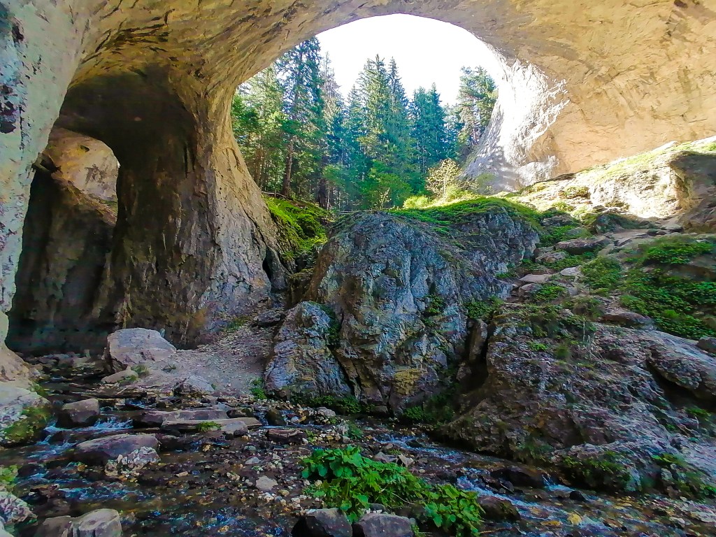 Чудните мостове, Чепеларе