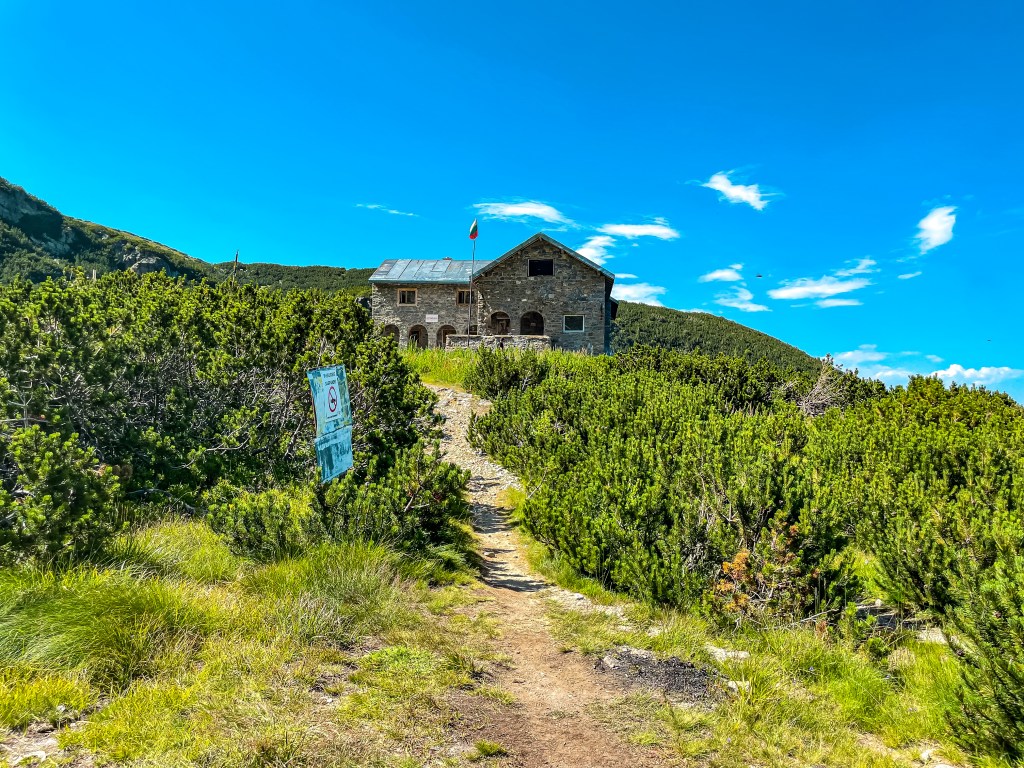 Хижа Белмекен - работно време