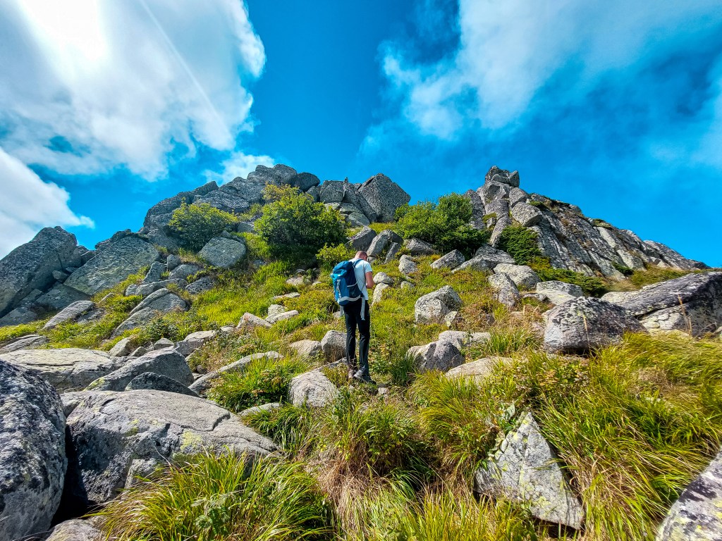 връх ушите - разстояние, маршрут