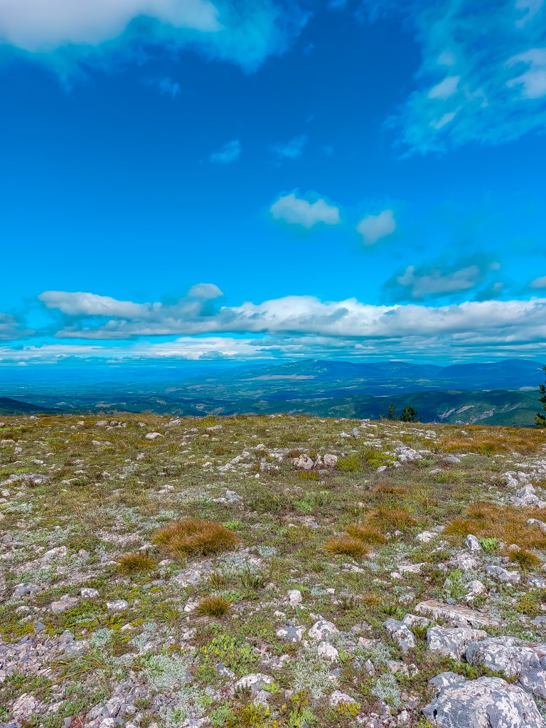 Връх Бобошевски Руен - гледки