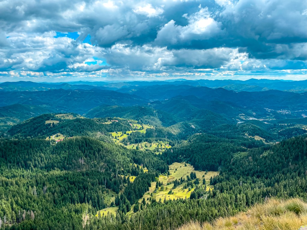 Връх Соколица - гледка отвисоко