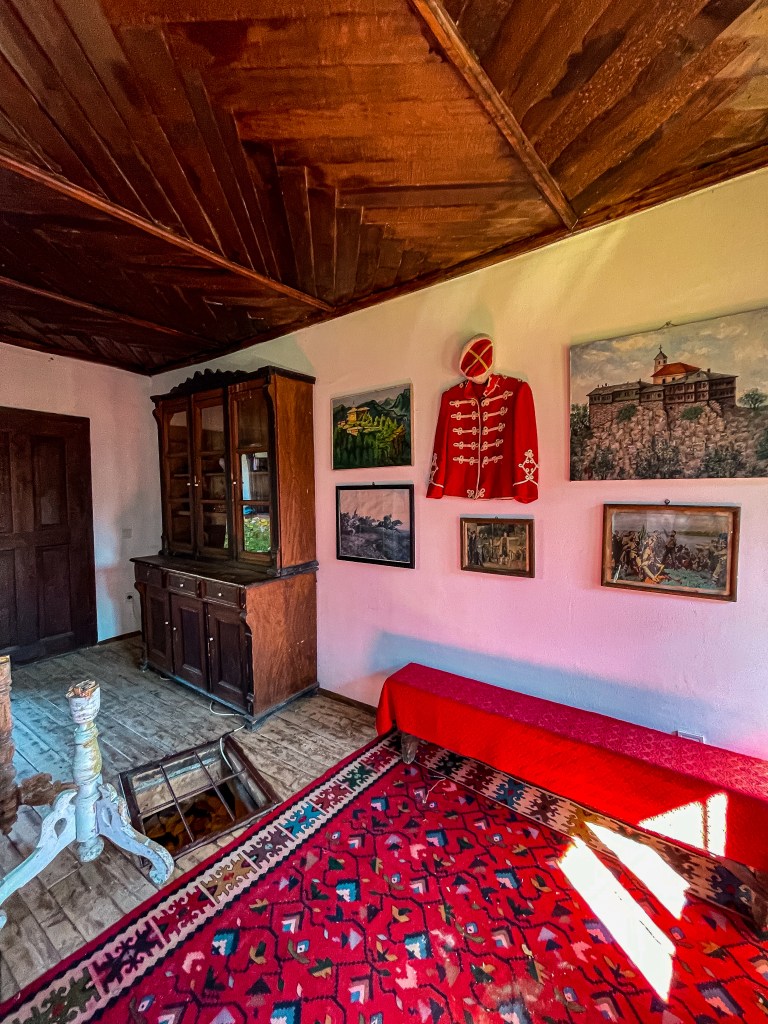 Гложенски манастир, Стара планина, Гложене - Васил Левски