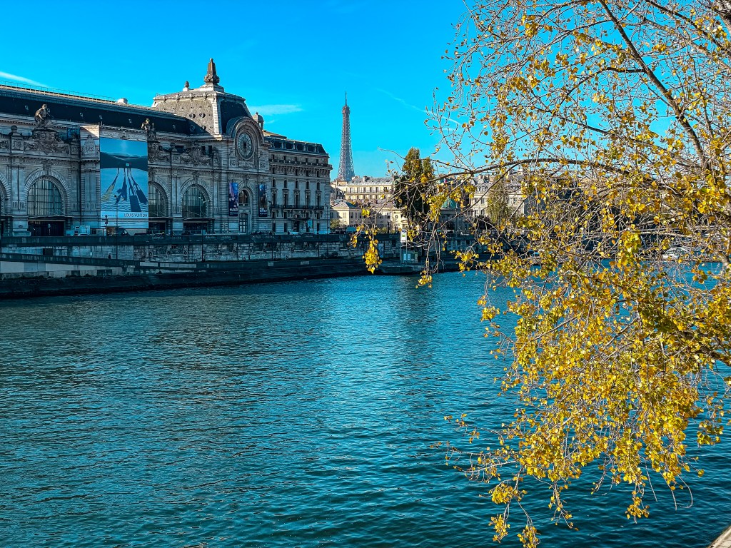 Какво трябва да знаем, преди да посетим Париж?