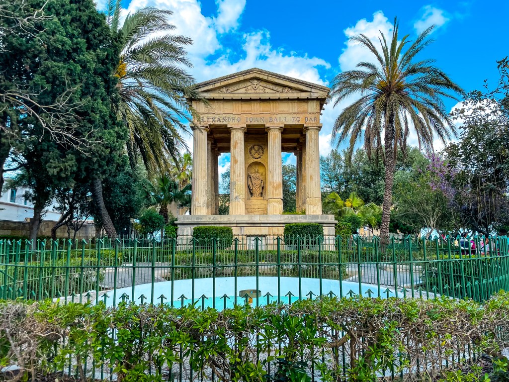 Забележителности във Валета - градините Барака - Upper and Lower Barrakka Gardens