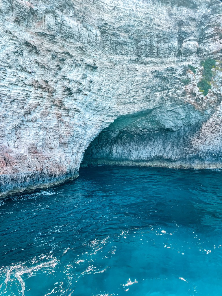 Кристалната лагуна, Малта
