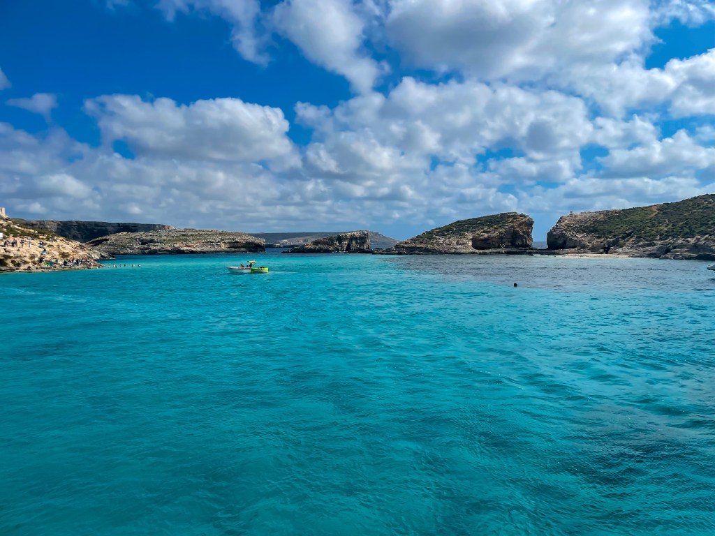 Еднодневен круиз в Малта: Остров Комино, Синята лагуна и остров Гозо - обиколка с лодка