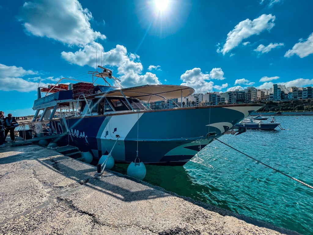 Еднодневен круиз в Малта: Остров Комино, Синята лагуна и остров Гозо - обиколка с лодка