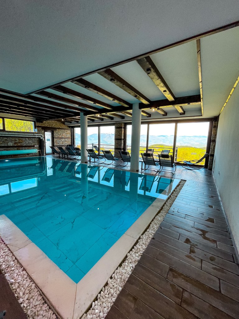 Хотел Лещен - мнение