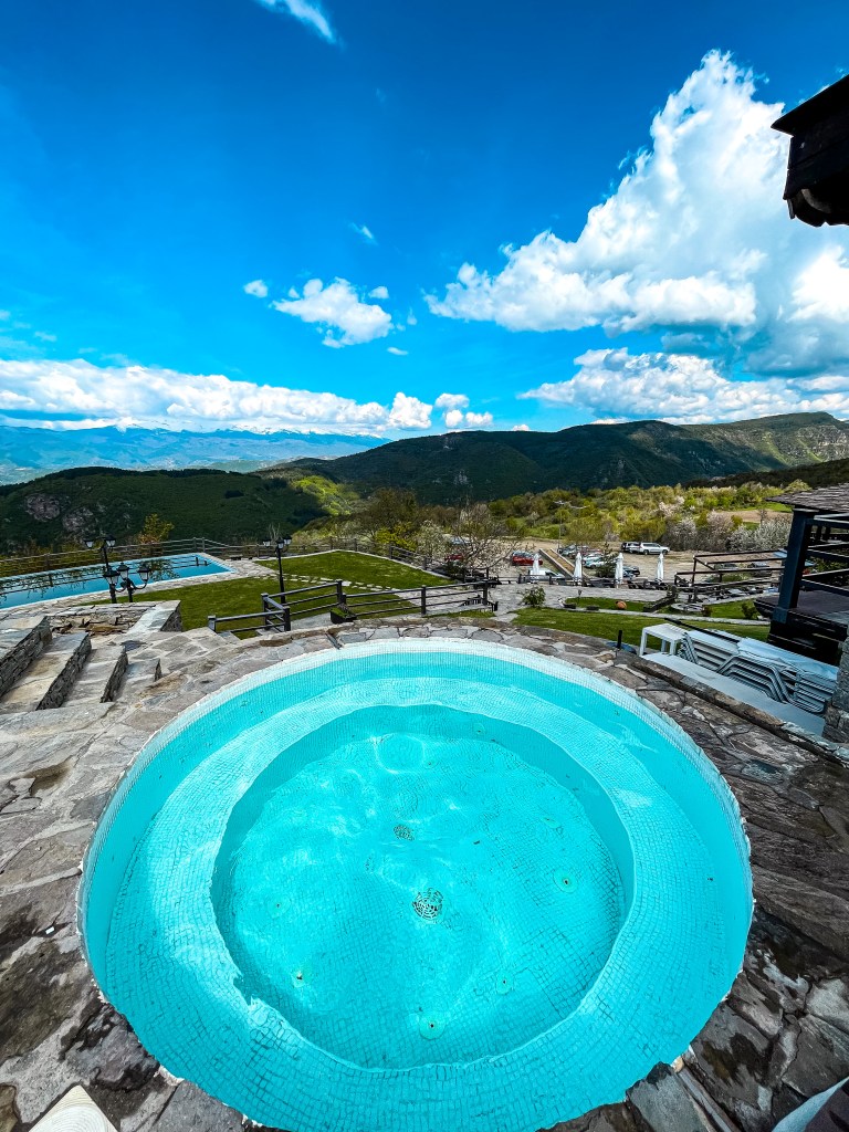 Хотел Лещен - мнение