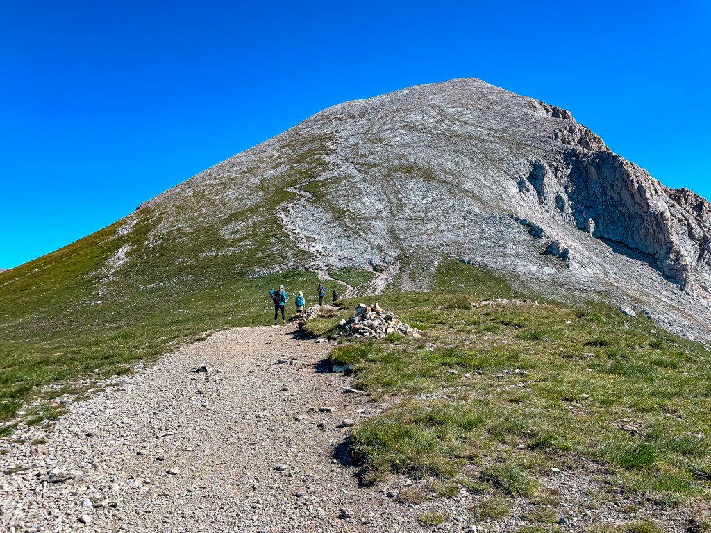 Хижа Вихрен - връх Вихрен - класически маршрут