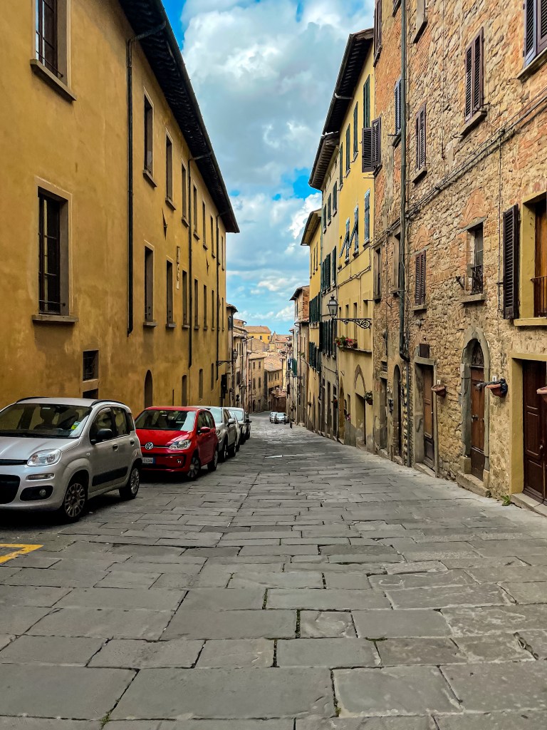 Волтера, Тоскана - забележителности