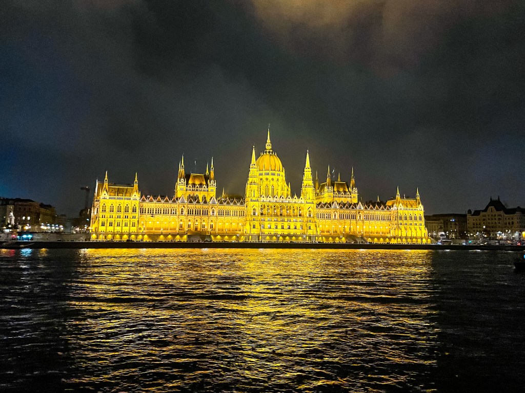 Будапеща - пътеводител - забележителности, ресторанти, съвети