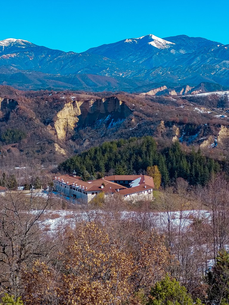 От Роженския манастир към Мелник