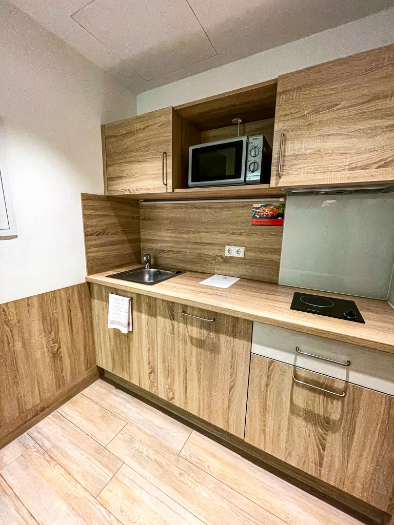 A2 Boarding House Memmingen - хотели в Меминген
