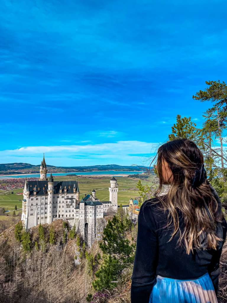 Най-красивата гледка към Нойшванщайн