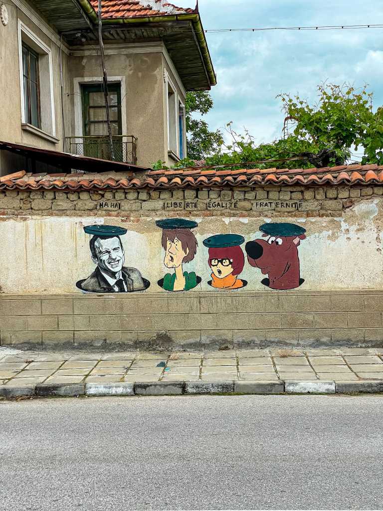 Старо Железаре - селото музей на уличното изкуство