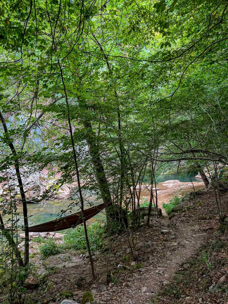 Каньон Горло край село Кошница, Смилян - река Арда - разходка с лодка