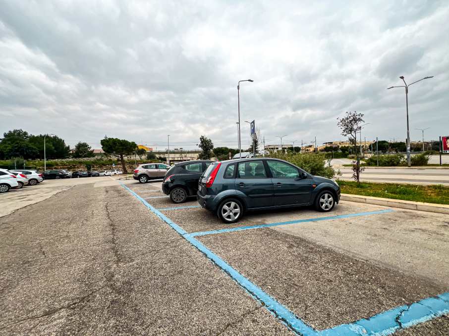 Правила за шофиране и паркиране в Италия 