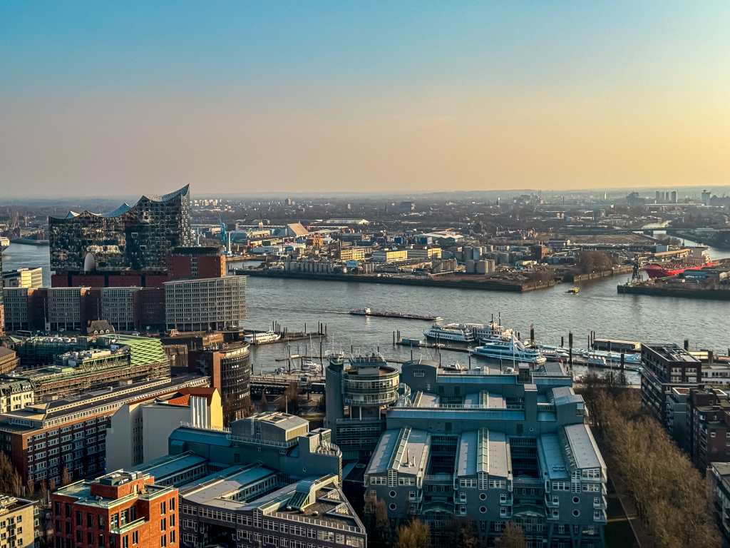 Пътеводител: 3 дни в Хамбург: Забележителности,ресторанти и полезна информация